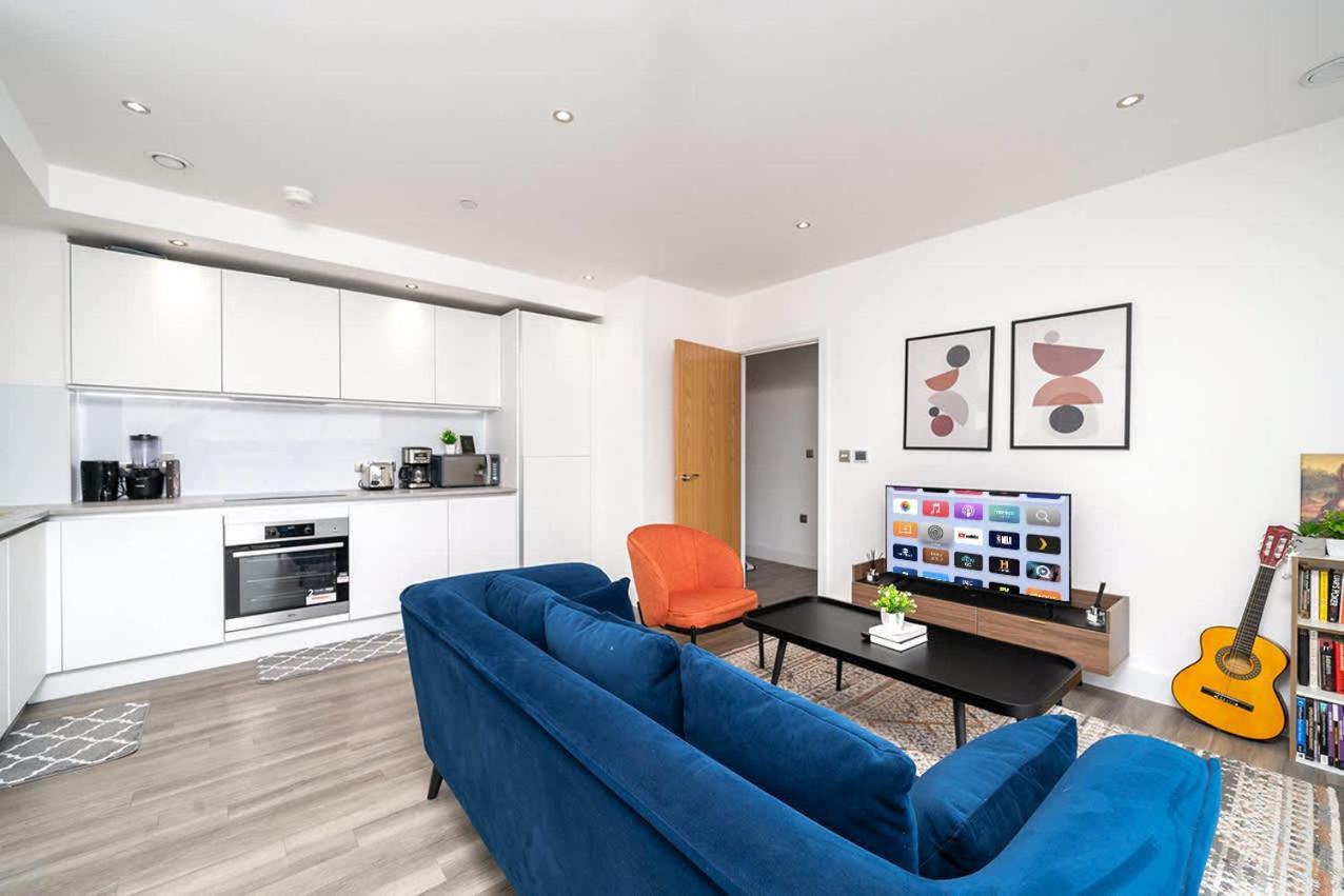Modern - Close To O2 And Canary Wharf